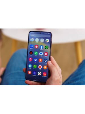 Бета-версія One UI 7.0 від Samsung вийде наступного місяця